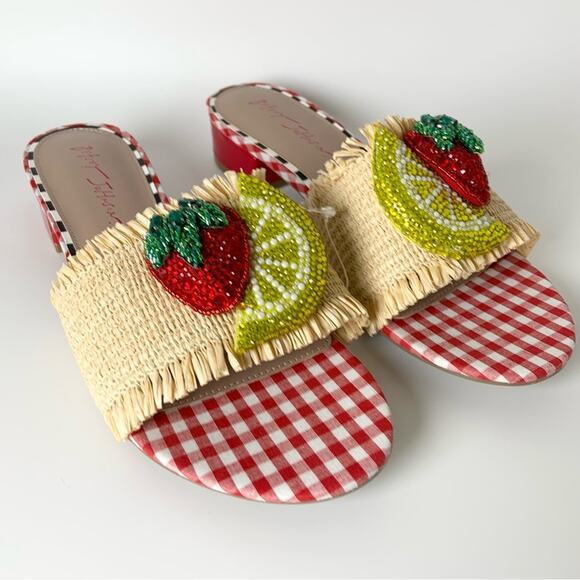 Betsey Johnson Lindyy Fruit Embellished Slide Sandals Summer Slides Size 9.5 NEW - Picture 1 of 14